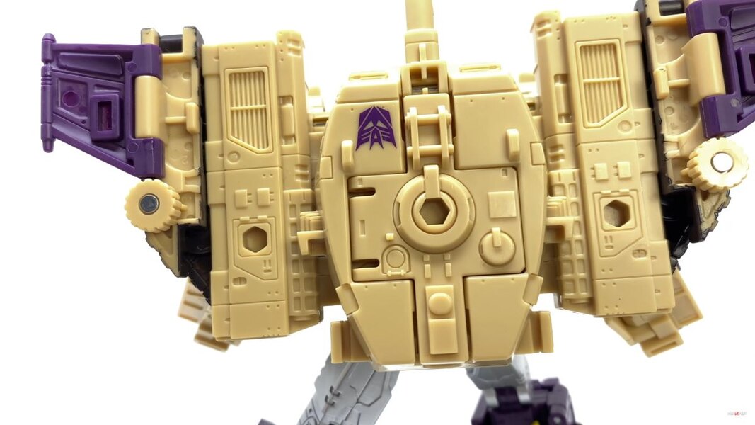 Transformers Legacy Blitzwing First Look In Hand Image  (15 of 61)